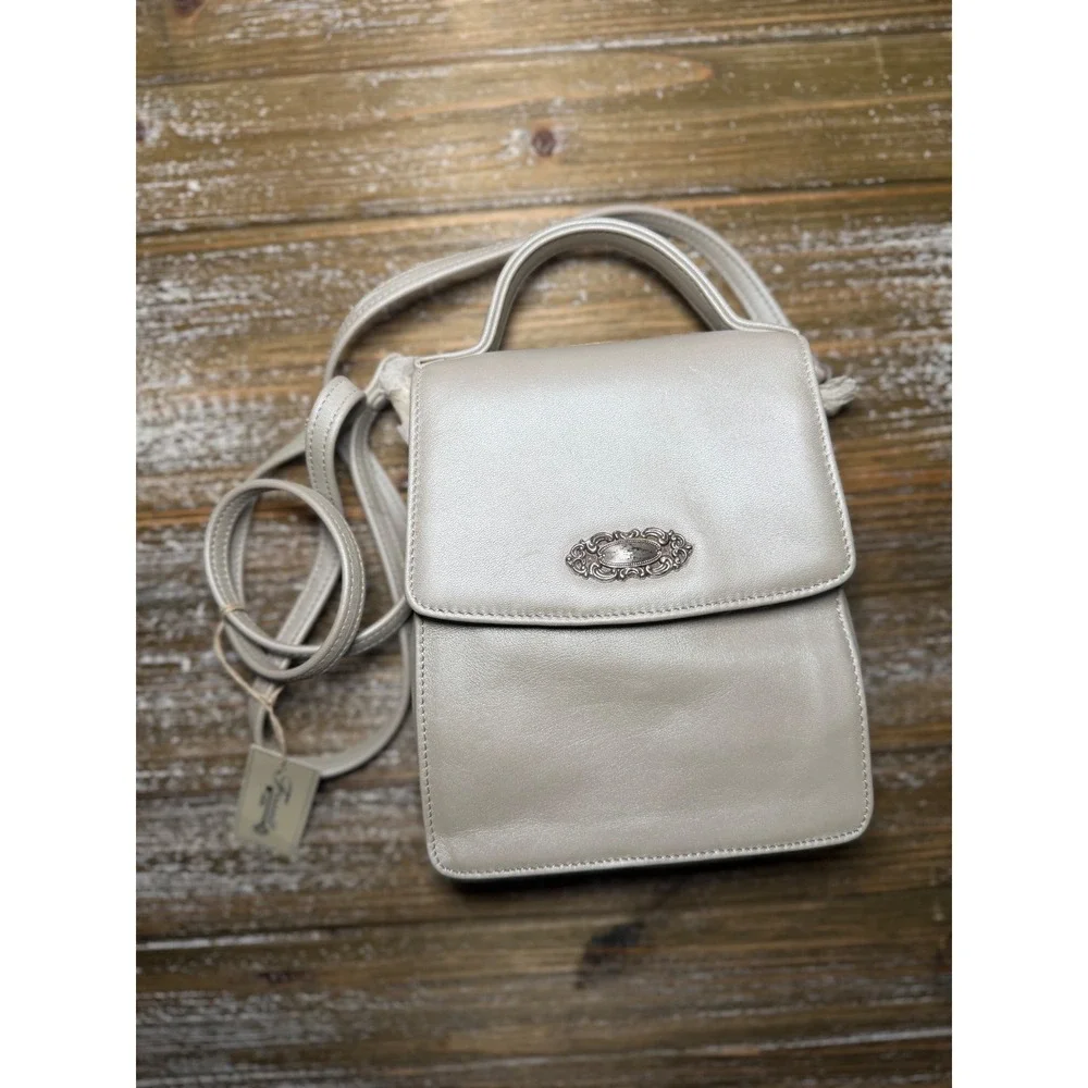 Vintage Fossil Leather Crossbody Bag 1996 Metallic Pearl Minimalist Y2K Grunge